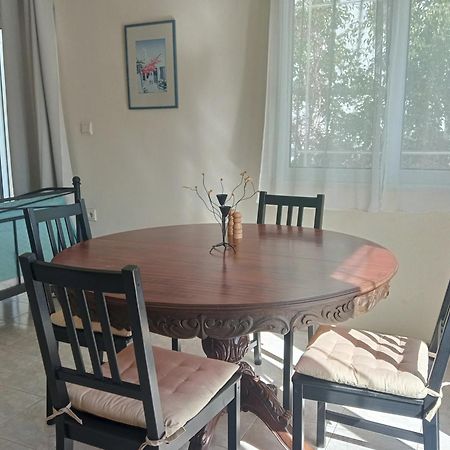 Marilen Appartement Livadia  Kamer foto