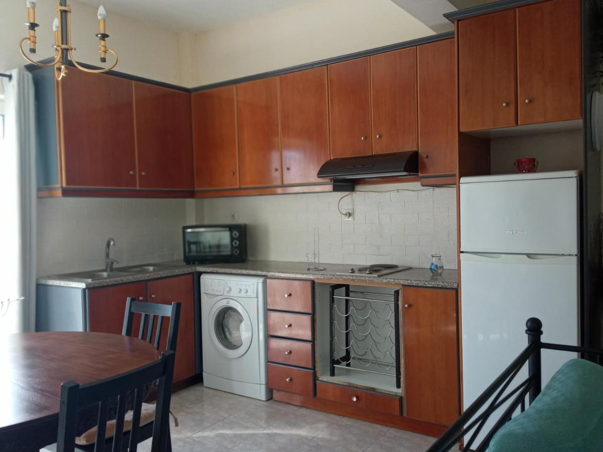 Marilen Appartement Livadia  Buitenkant foto