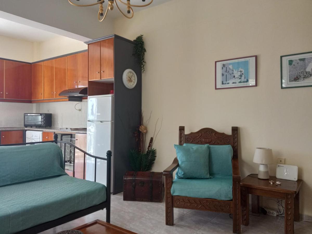 Marilen Appartement Livadia  Buitenkant foto
